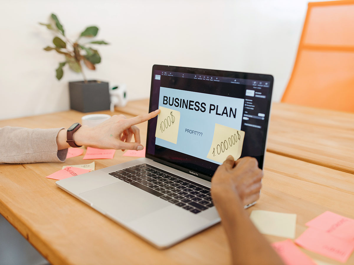 How to Write a Strong Business Plan Fast and Easy